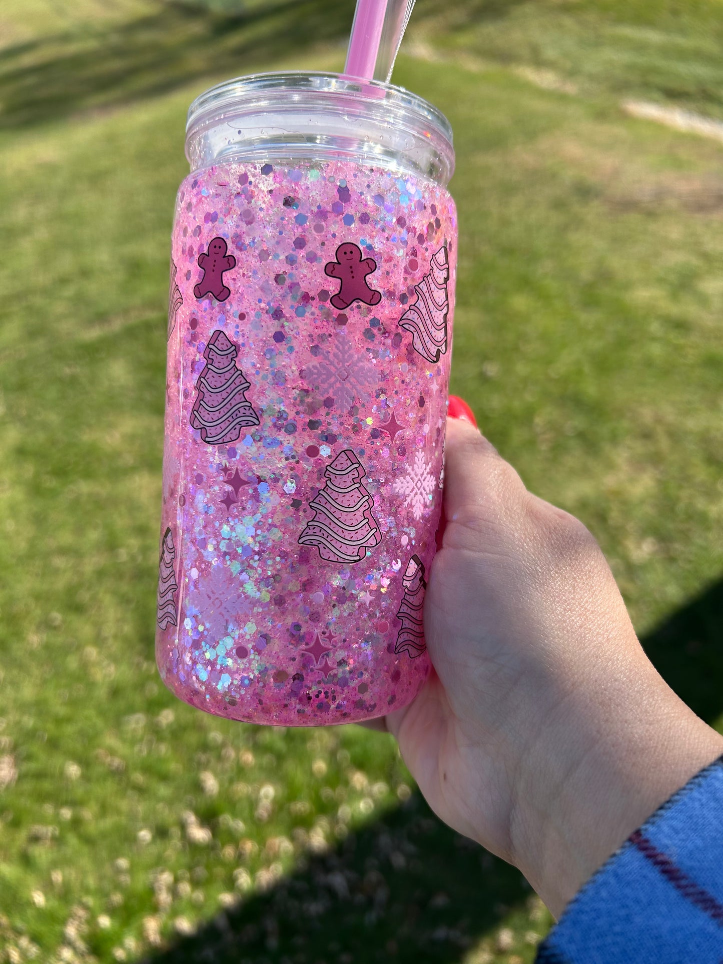 Merry Christmas Tree Cakes - 16oz Snowglobe